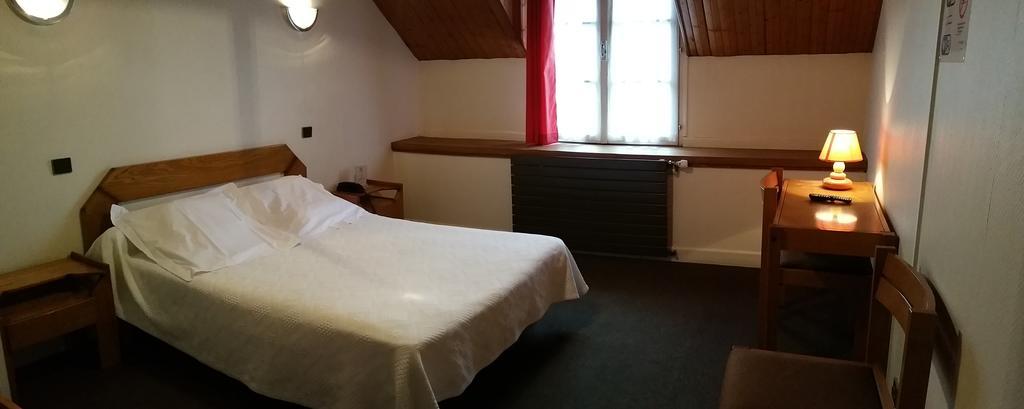Hotel A Notre Dame Ла-Шатр Экстерьер фото